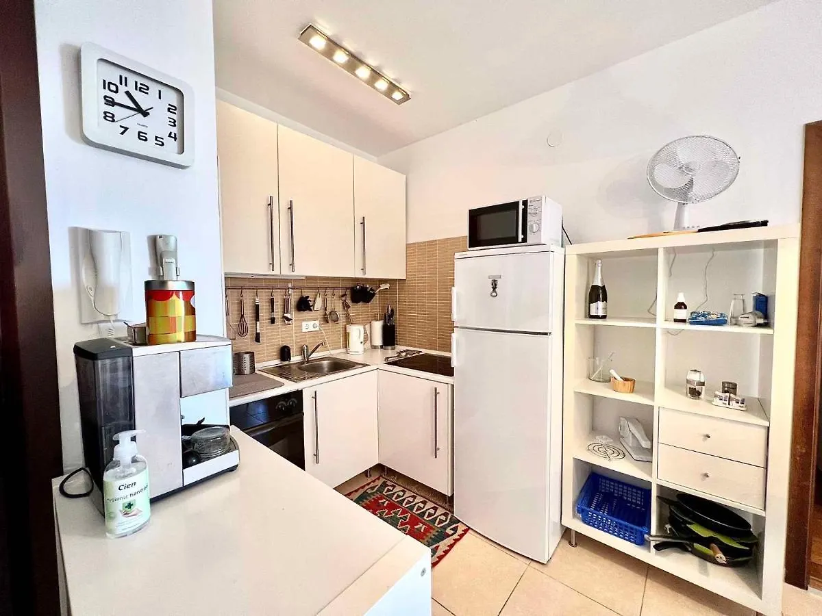 Apartment In Jadranovo 44072 Croatia